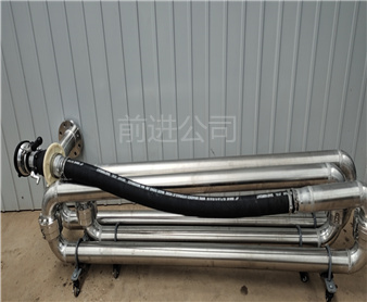 飛機(jī)加油地爬管